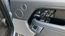 Land Rover Range Rover 4.4 SDV8 Autobiography 4dr Auto Diesel Estate